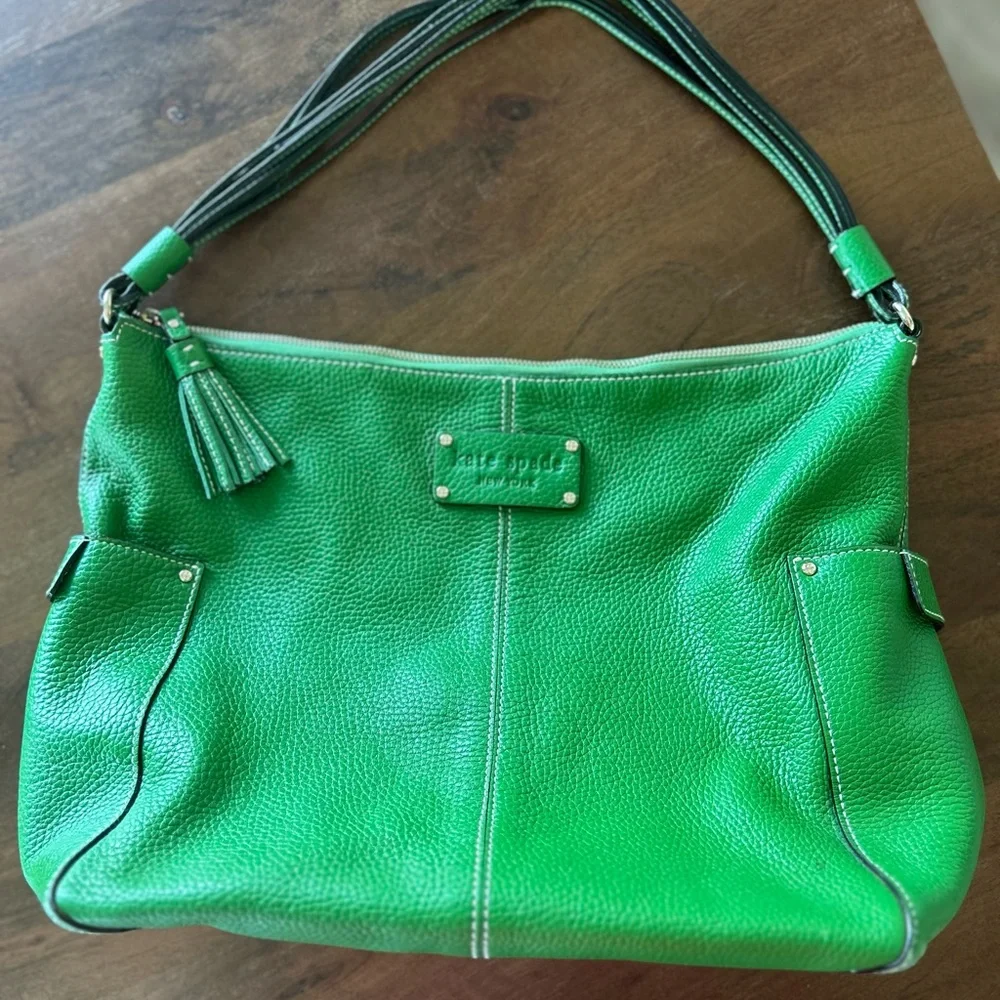 Kate Spade Bright Green Pebbled Leather Shoulder Bag with Tassel - Picture 5 of 12